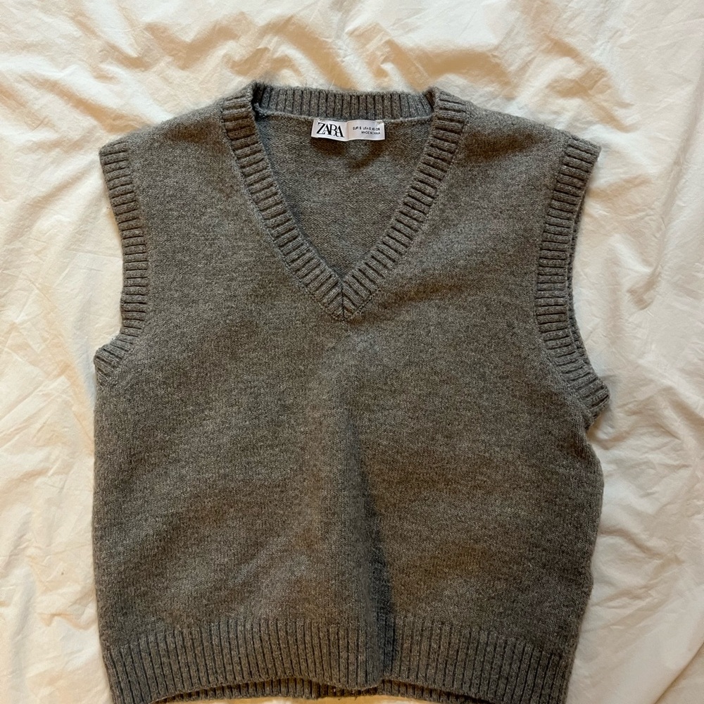Zara Gray Knit Vest